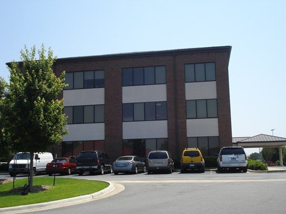 For Lease: 2501 Crestwood Rd: 2501 Crestwood Rd, North Little Rock, AR 72116